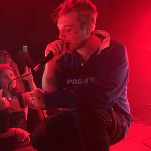 亚洲制服丝袜中文字幕无码
